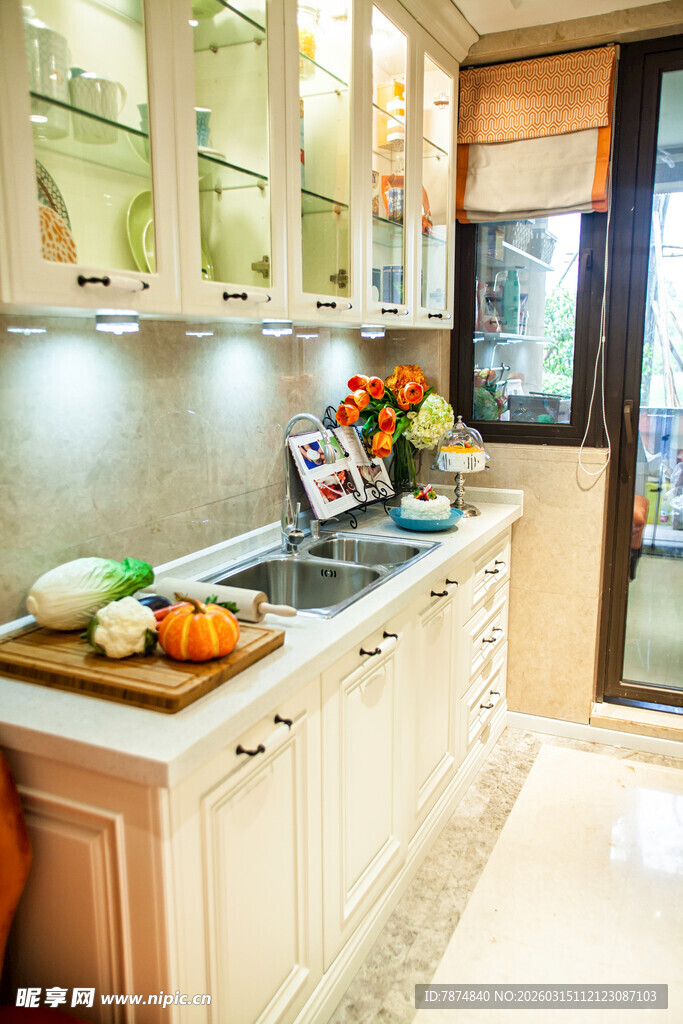 温馨欧式风格厨房空间