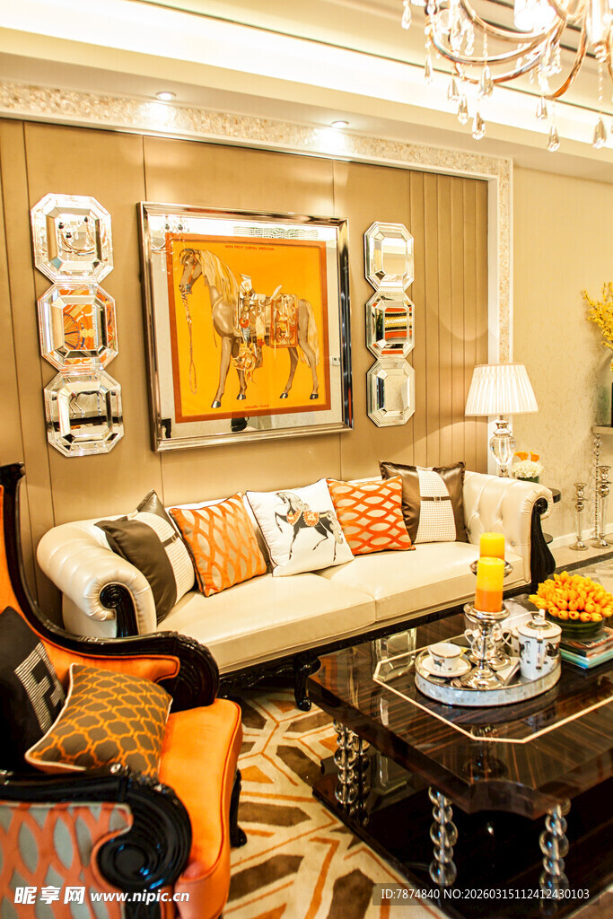 奢华温馨的客厅家居布置