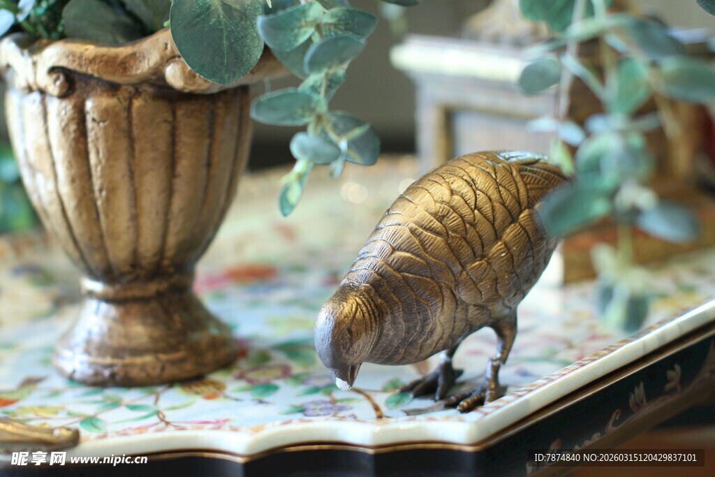 复古摆件 鸟与花瓶的艺术组合