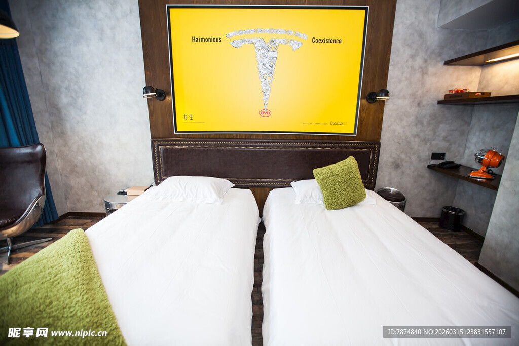 简约风格双床卧室空间