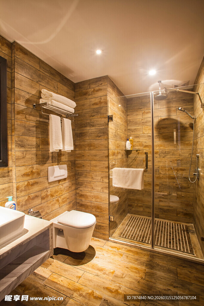 木质风格现代浴室空间