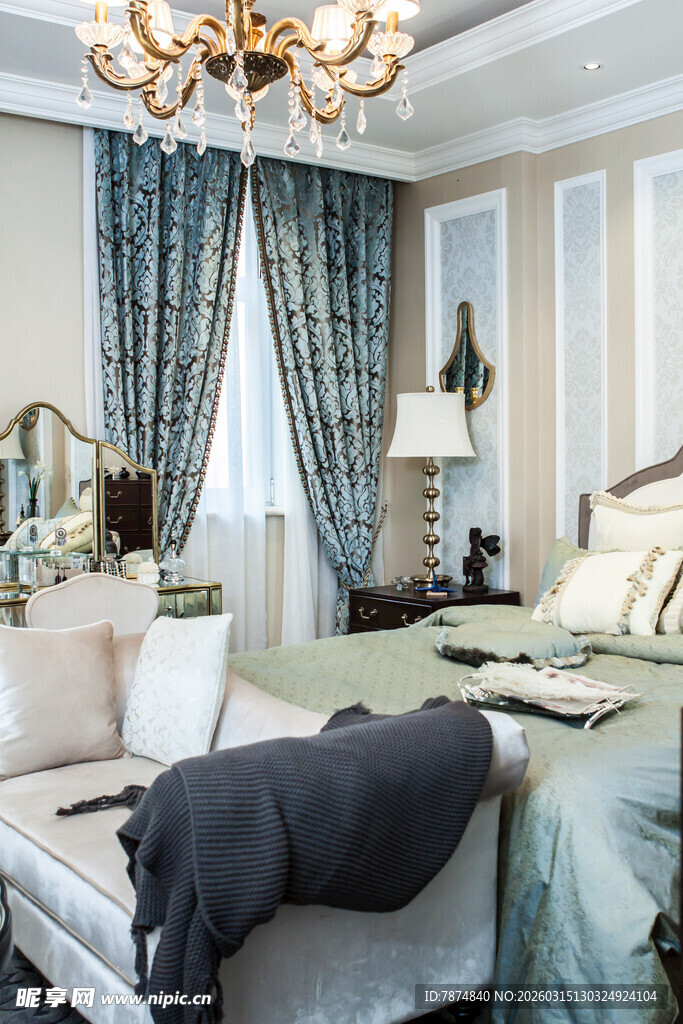 优雅奢华卧室室内装饰图