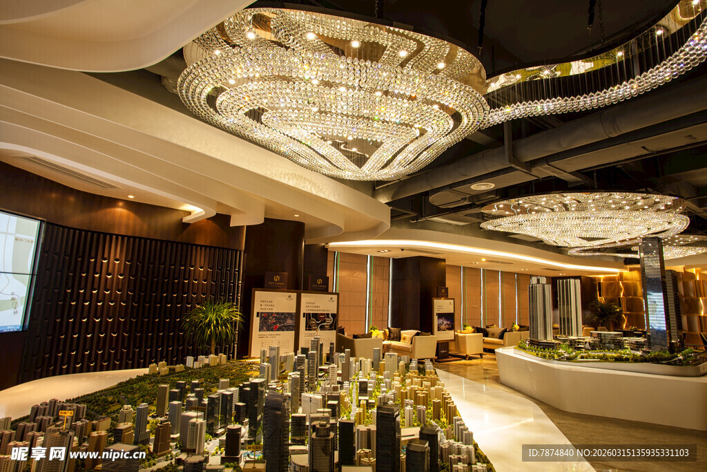 豪华酒吧内景 璀璨水晶灯