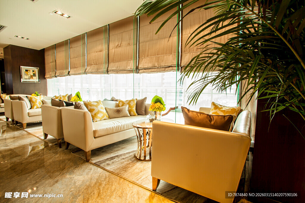 现代舒适客厅室内布置