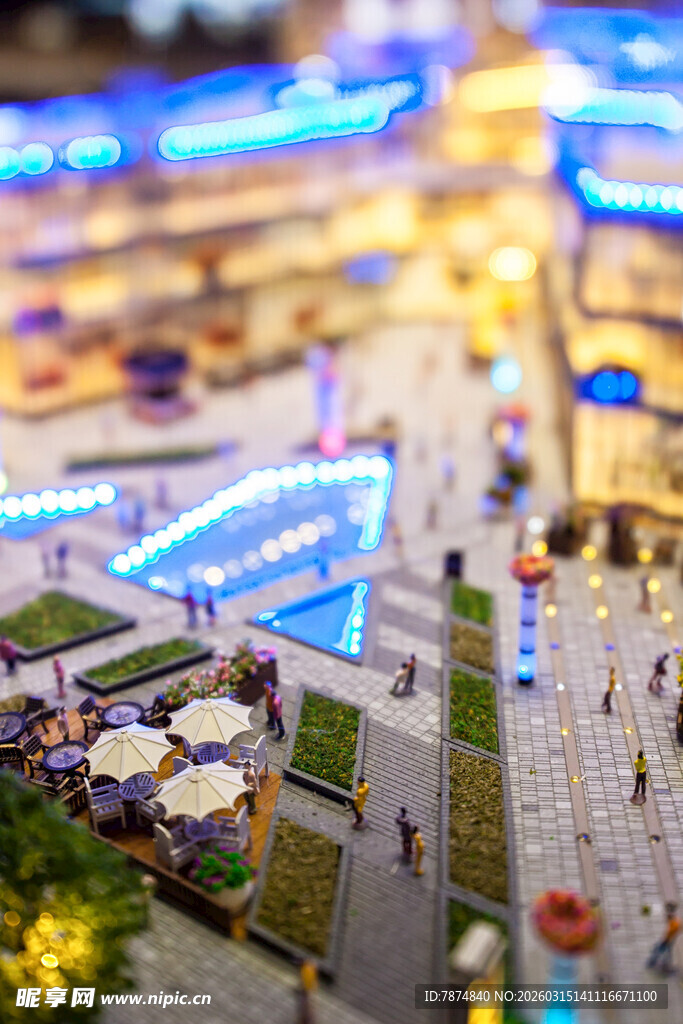 繁华商业街夜景璀璨