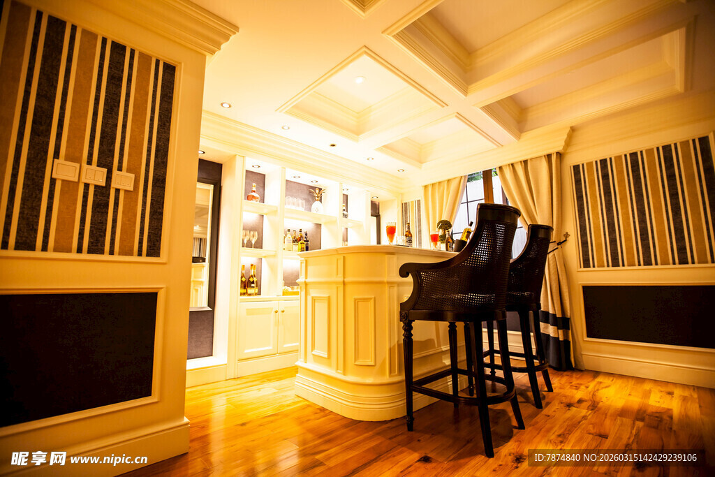 现代风格温馨吧台室内场景