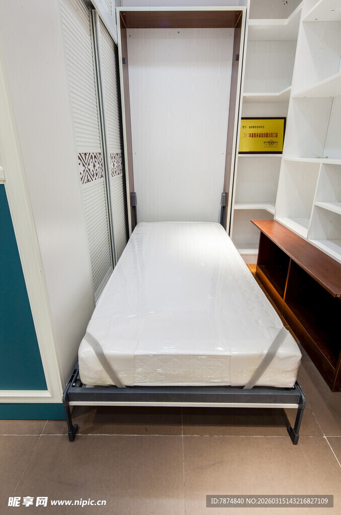 简约单人床卧室一角