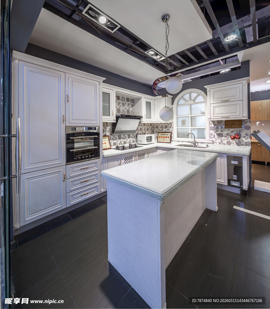 现代简约风格开放式厨房