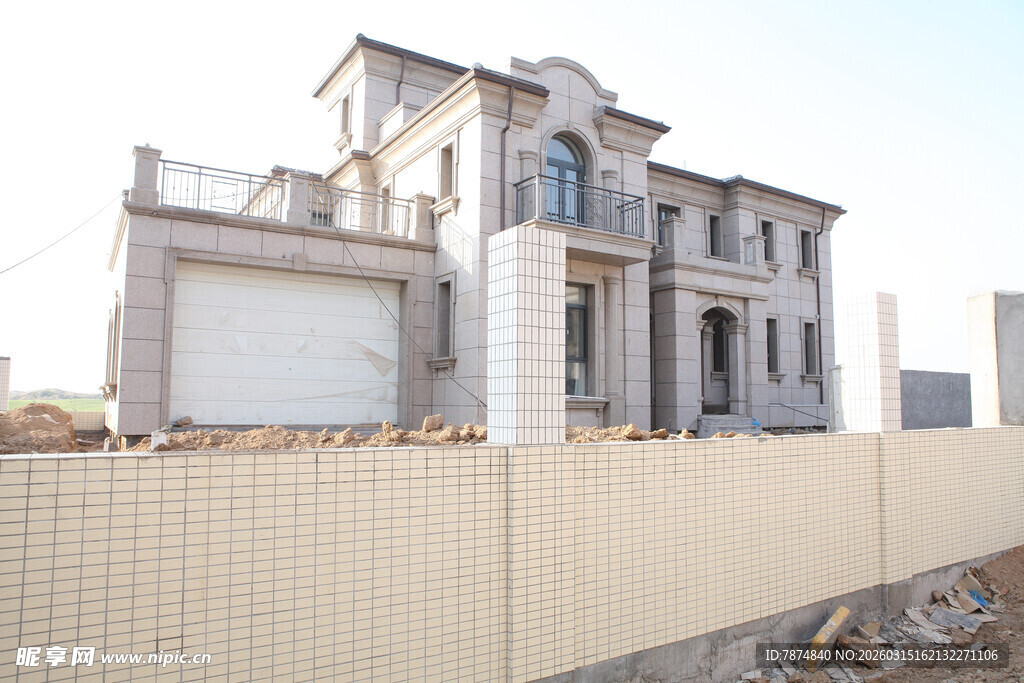 豪华郊外别墅外观展示