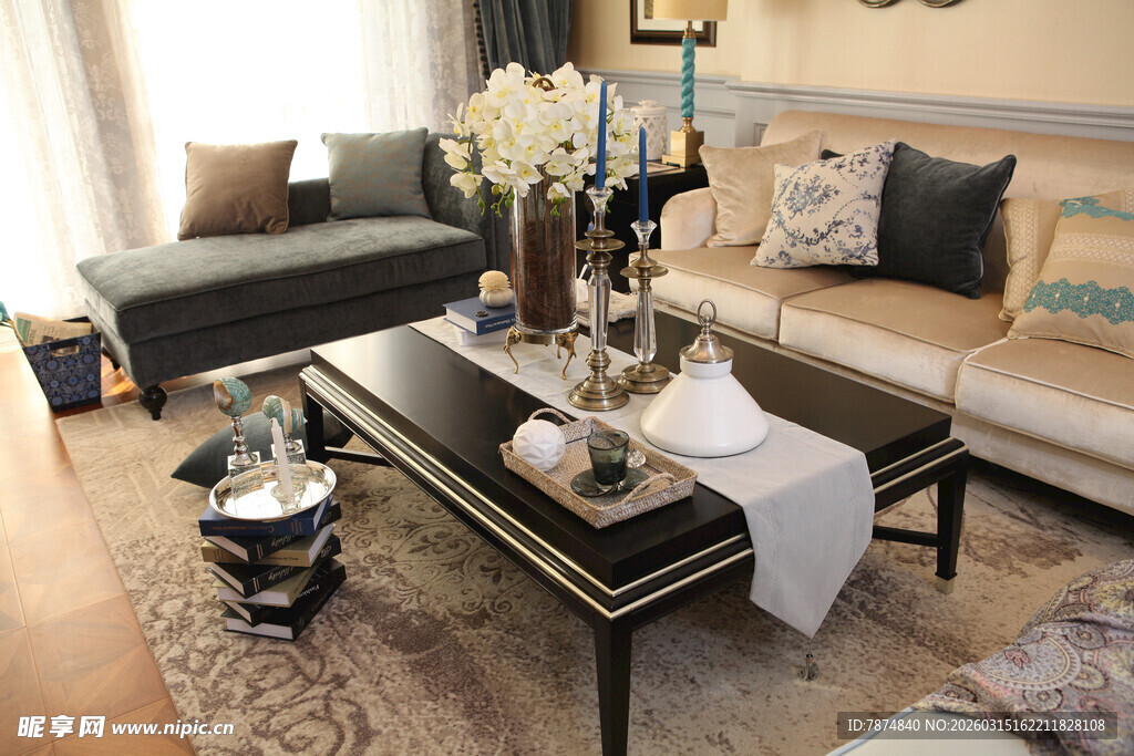 现代简约风客厅家居布置