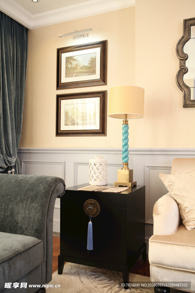 温馨客厅一角装饰展示