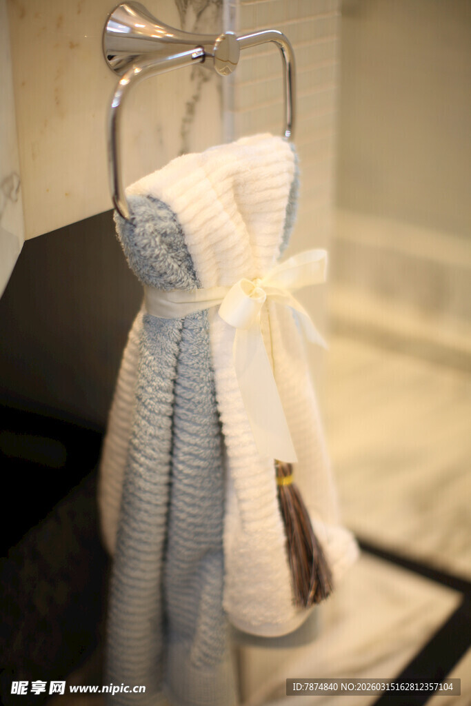 优雅毛巾挂饰展示