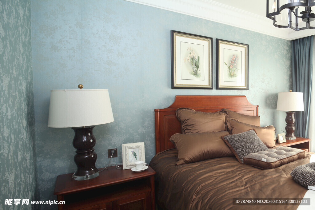 温馨卧室装饰实景图