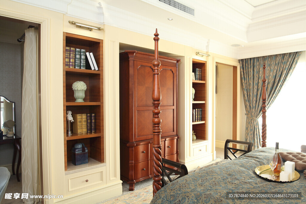 古典风格卧室书房一体化空间