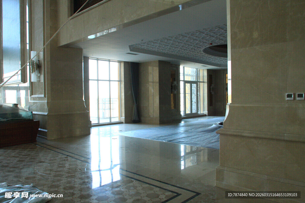 豪华宽敞的室内大厅空间