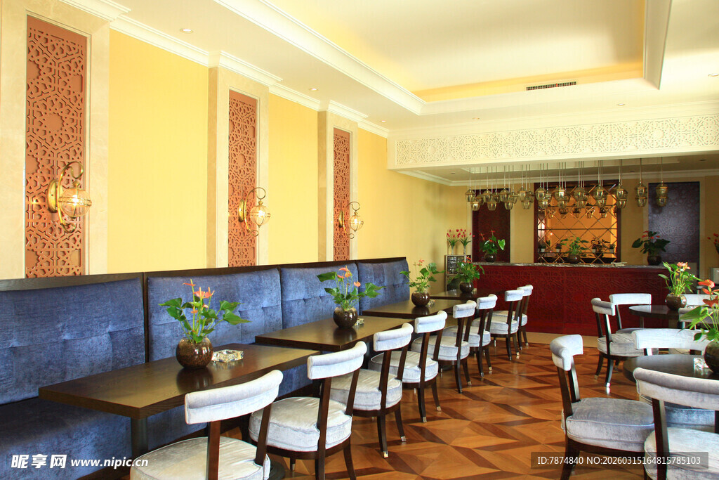优雅餐厅室内布置场景
