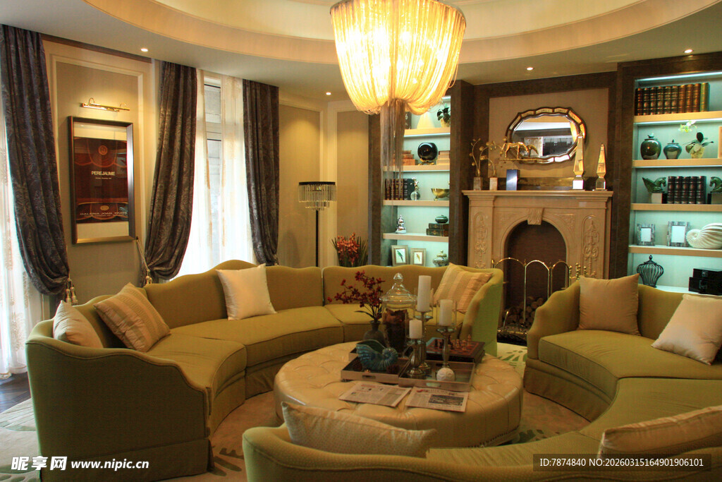 豪华优雅的客厅室内设计