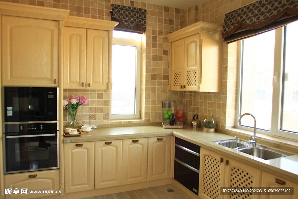 温馨木质系现代简约厨房