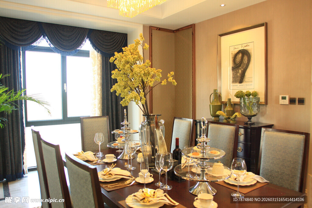 豪华餐厅家居布置展示