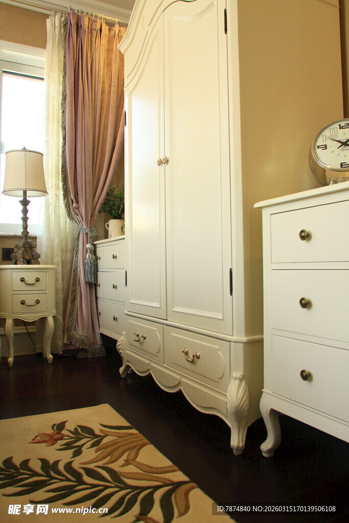 欧式复古风精美家具组合