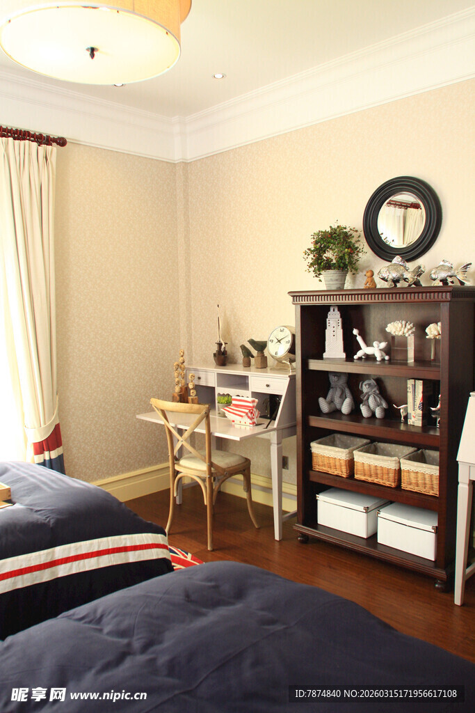 温馨简约卧室室内布置