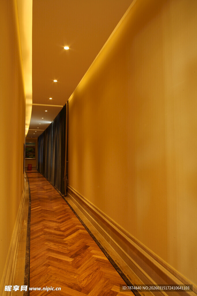 豪华酒店走廊温馨氛围