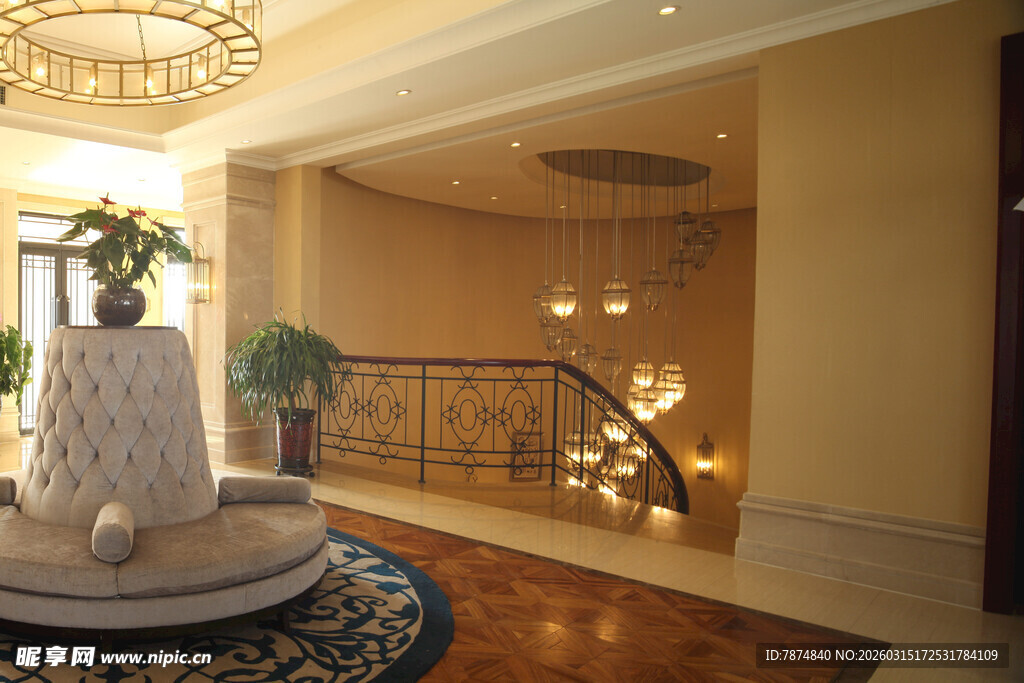 豪华室内楼梯装饰景观