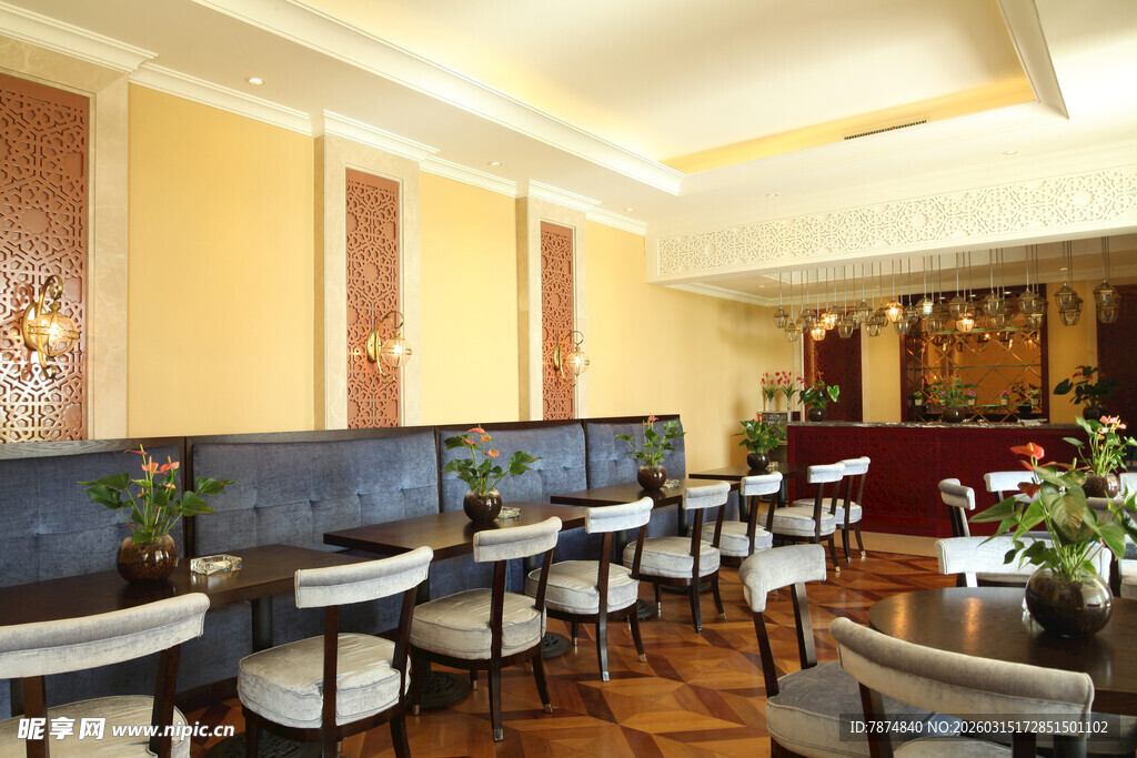 现代风格餐厅室内场景