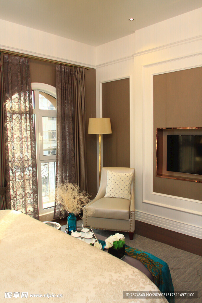 现代简约风格卧室一角