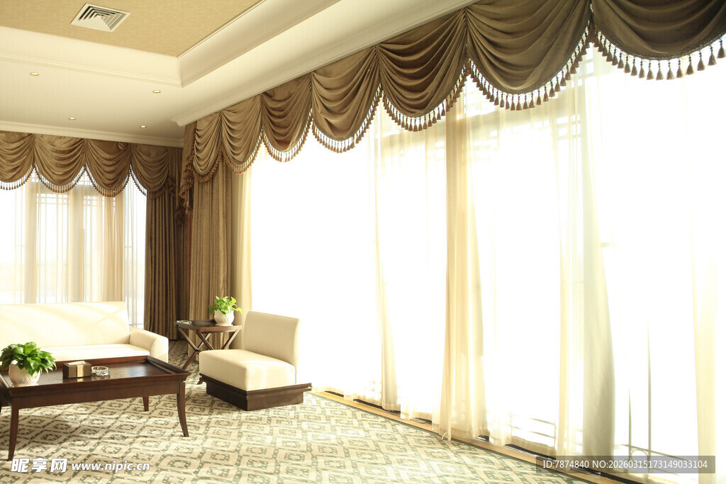豪华客厅窗帘装饰效果图