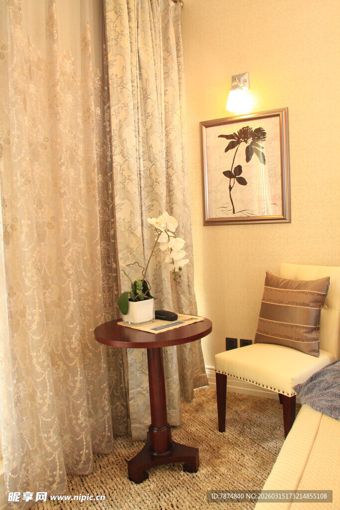 温馨卧室角落小景