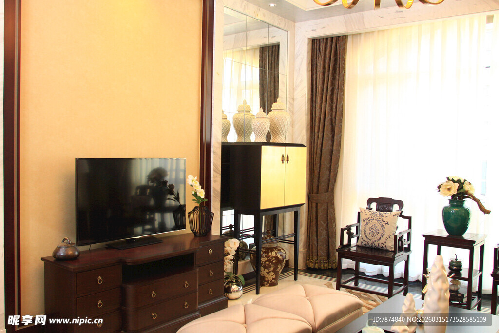 中式客厅典雅家居布置