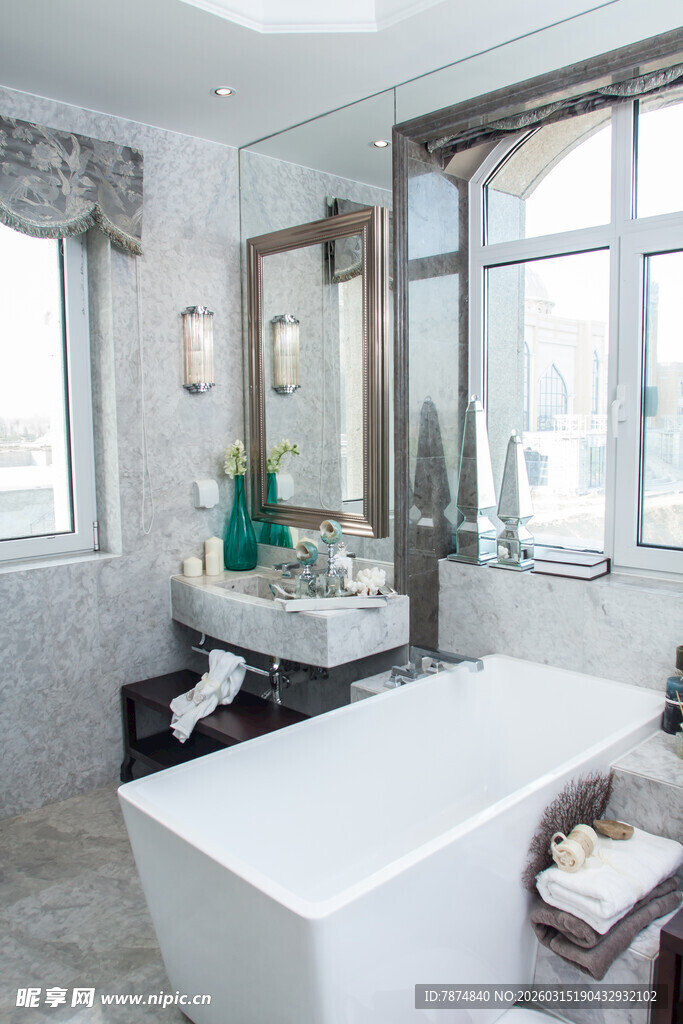 豪华大理石浴室优雅设计