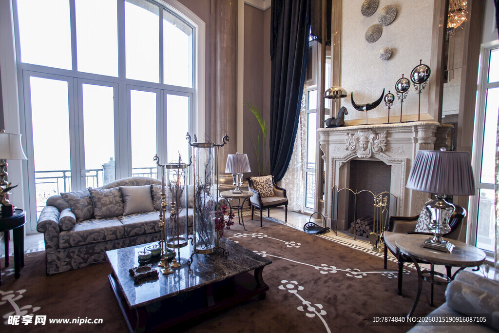 奢华欧式风格客厅空间