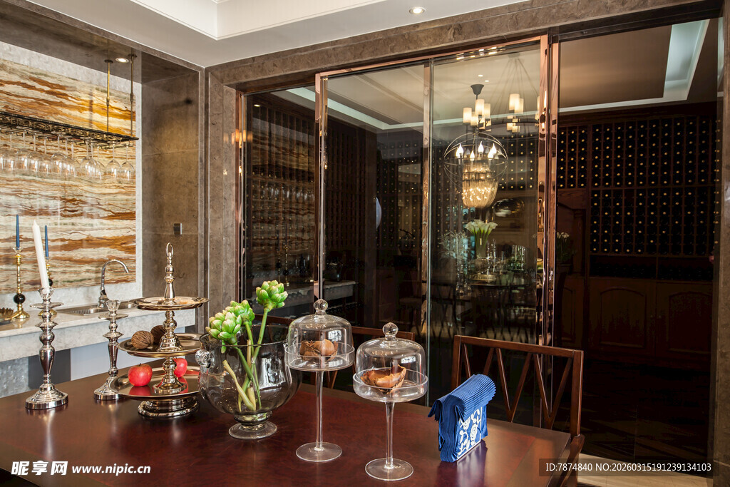 精致室内甜品摆放场景