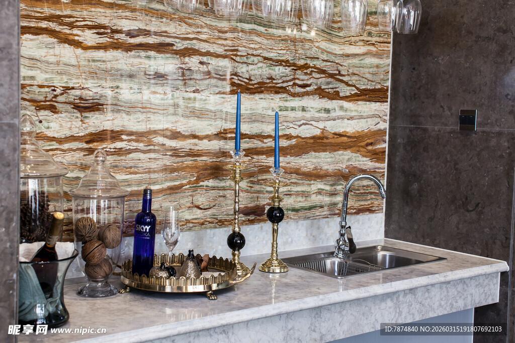 现代奢华风厨房吧台设计