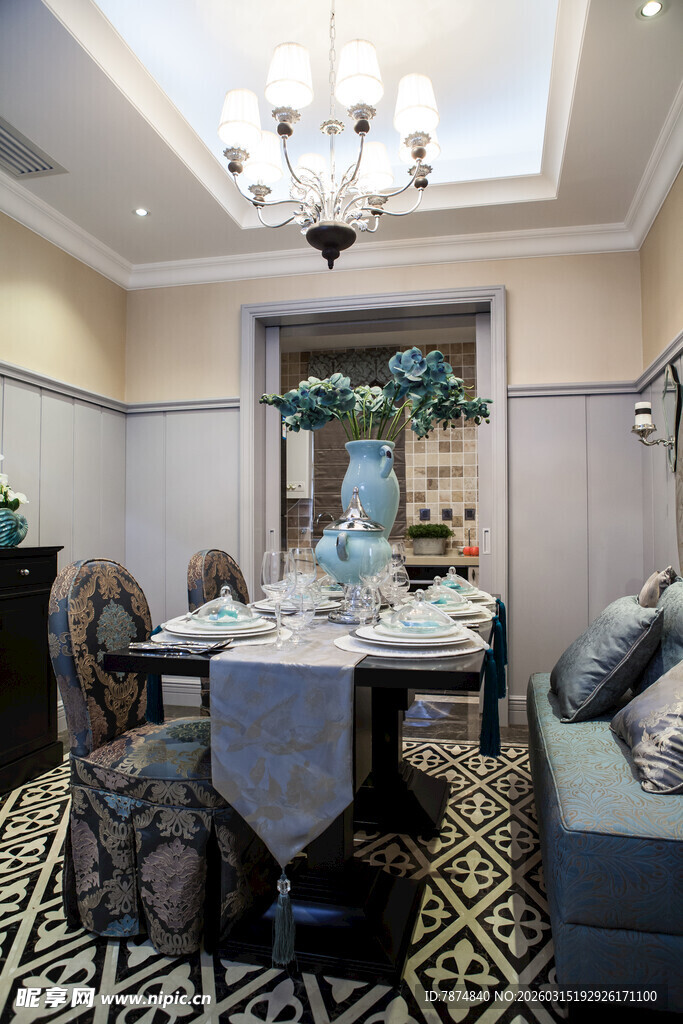 豪华欧式风格餐厅客厅