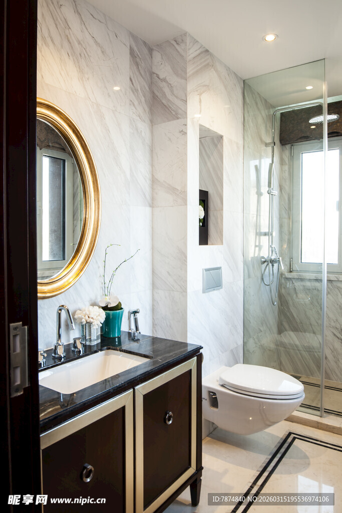 现代简约风大理石浴室