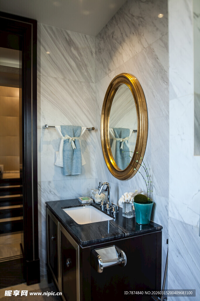 现代简约风浴室洗手台