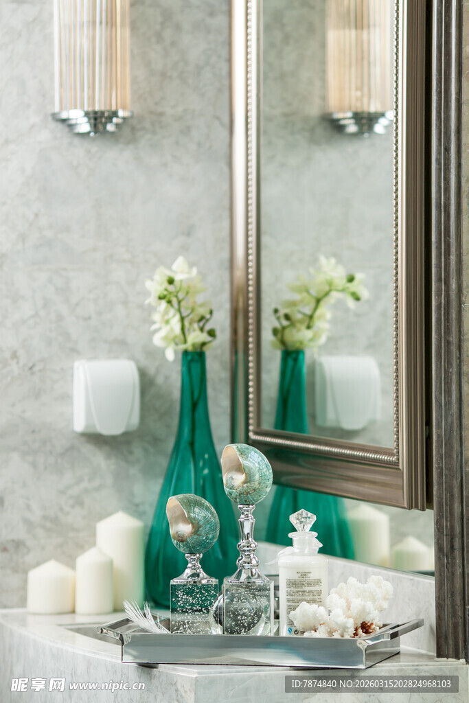 优雅浴室台面装饰摆件