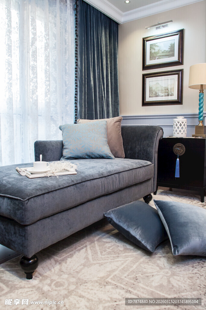 现代简约风格客厅躺卧沙发