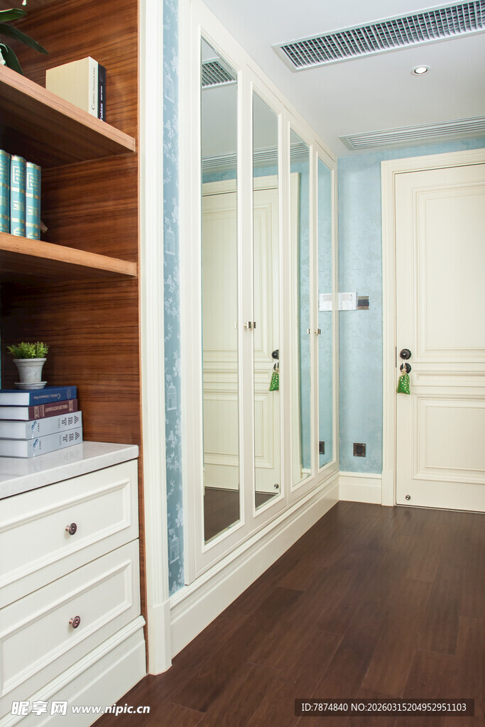 简约现代风格的家居走廊