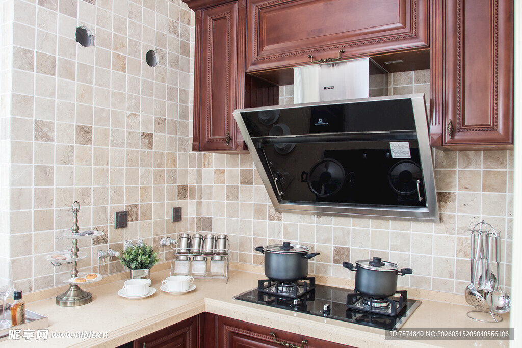 现代简约风格的温馨厨房