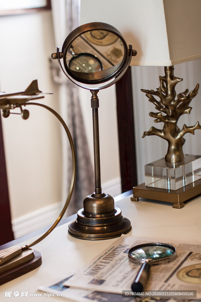 复古书房摆件 尽显典雅格调