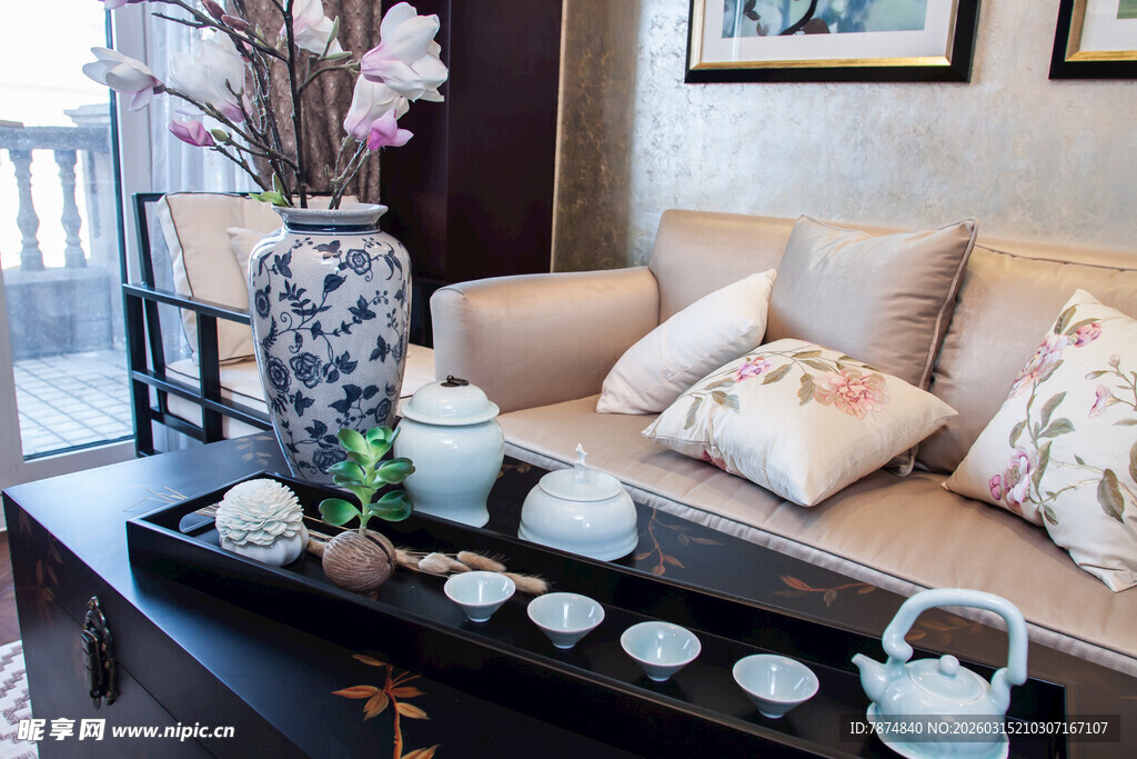 中式客厅典雅茶具布置