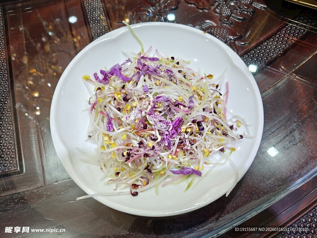 凉拌紫甘蓝