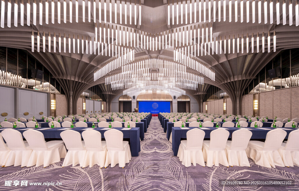 宽敞雅致的室内会议场地