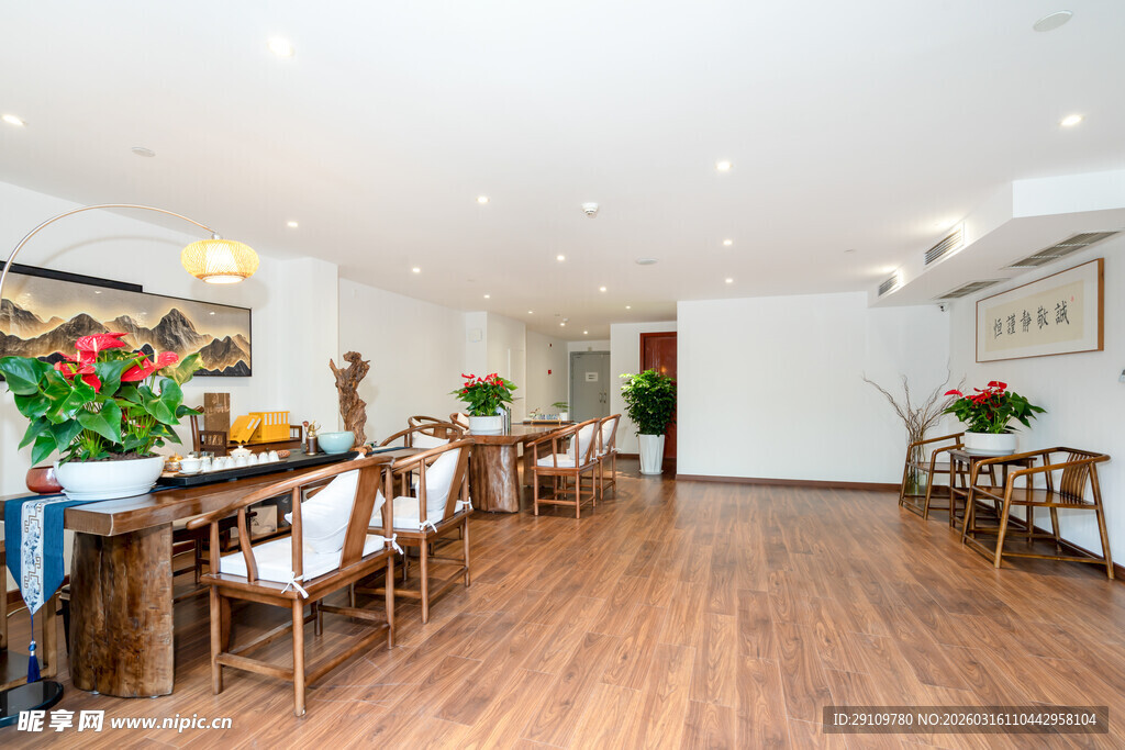 温馨现代风餐厅室内景致