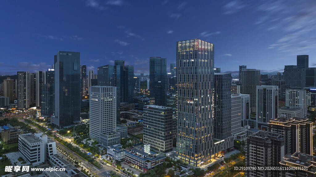 都市璀璨夜景俯瞰图