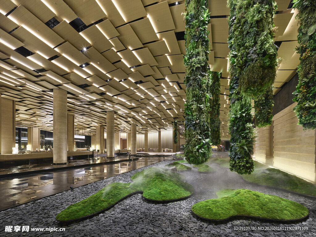 室内垂直绿化景观空间